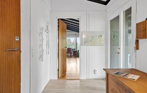 Interior - 3 bedroom awesome home in Grevinge (Grevinge)