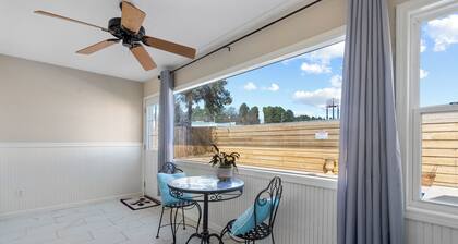 All in one Central destination w. privacy pool close to Track and Lake Hamilton