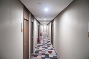 Unclassified image, 5 of 14, button - Spacebox Hotel (Shanghai Jiao Tong University) (Shanghai)