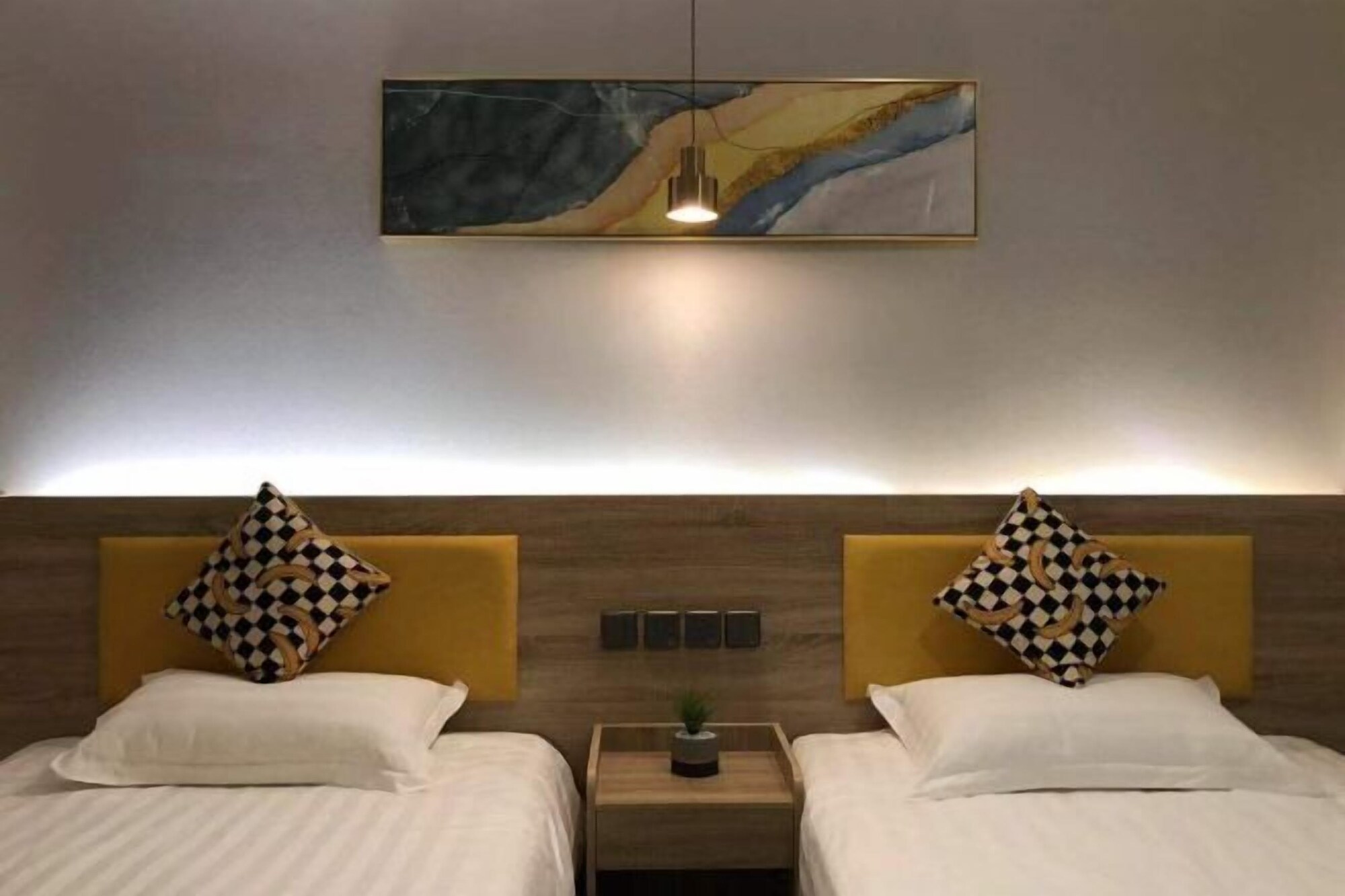 2 Star Hotels