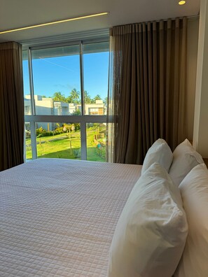 Villa | Egyptian cotton sheets, premium bedding, memory-foam beds