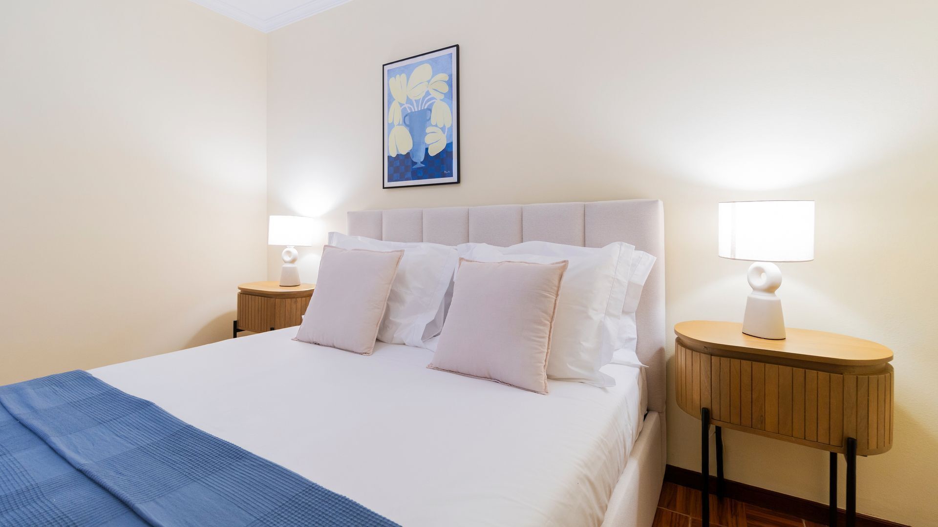 2 chambres, fer et planche à repasser, Wi-Fi gratuit, draps fournis