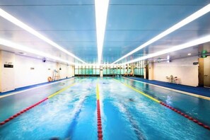 Indoor pool - Chang'an Baiyun Hotel (Beijing)