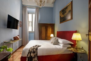 7 chambres, bureau, fer et planche à repasser, draps fournis