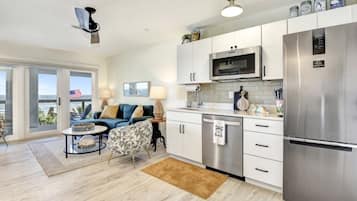 Coffee/tea maker, fridge, microwave, dishwasher