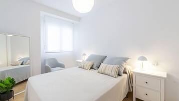 Nhà, 4 phòng ngủ, hiên | 4 phòng ngủ