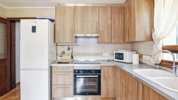 Rumah, beberapa kamar | Dapur pribadi