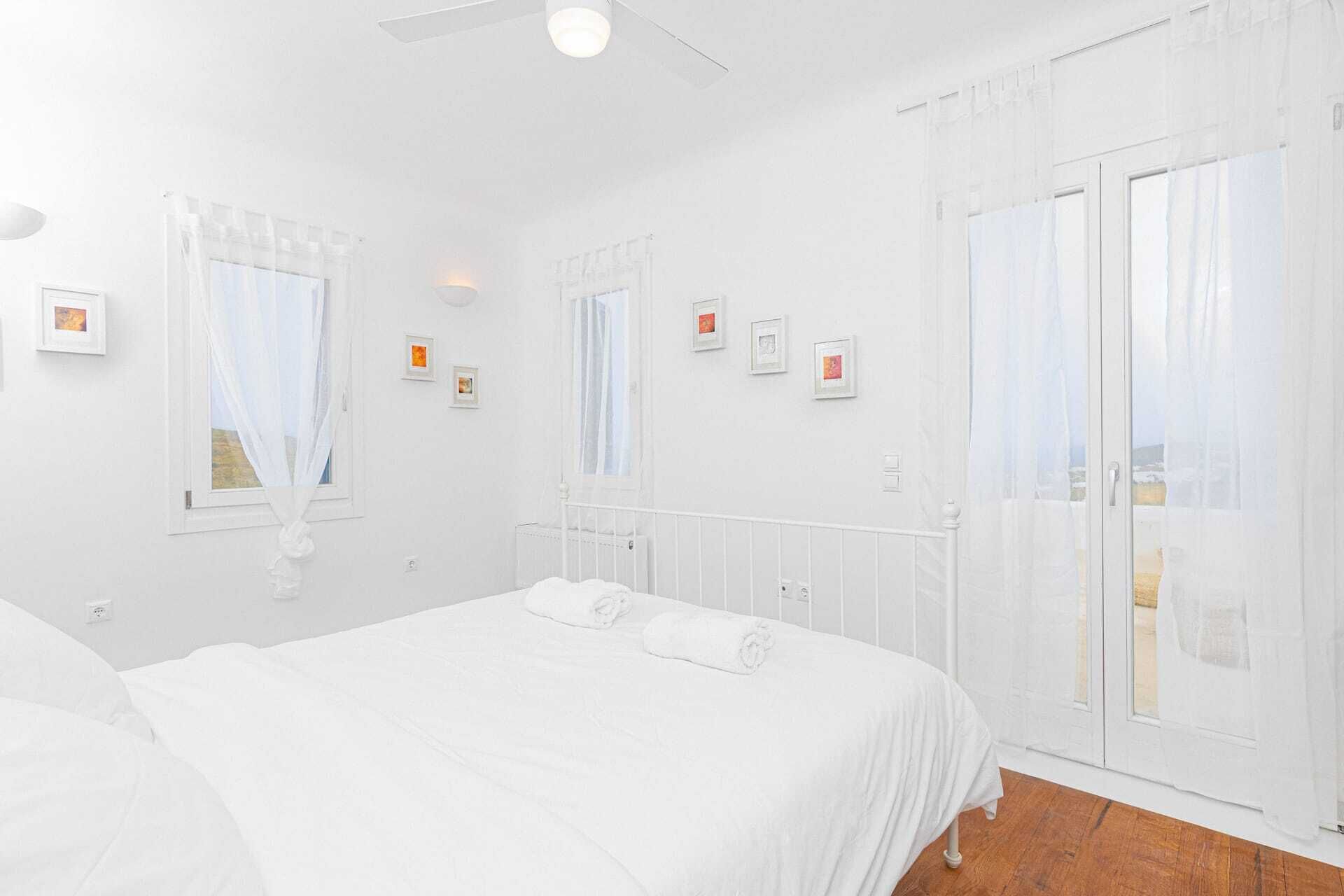 5 chambres, fer et planche à repasser, lit parapluie, Wi-Fi gratuit