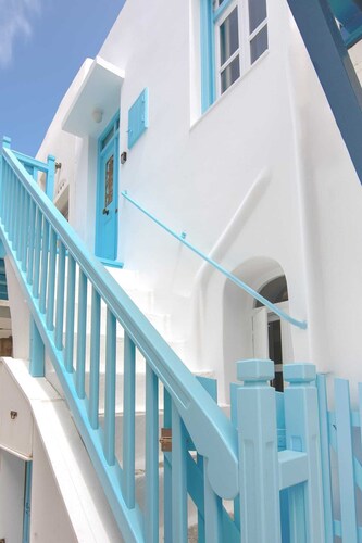 By Whitelist Mykonos