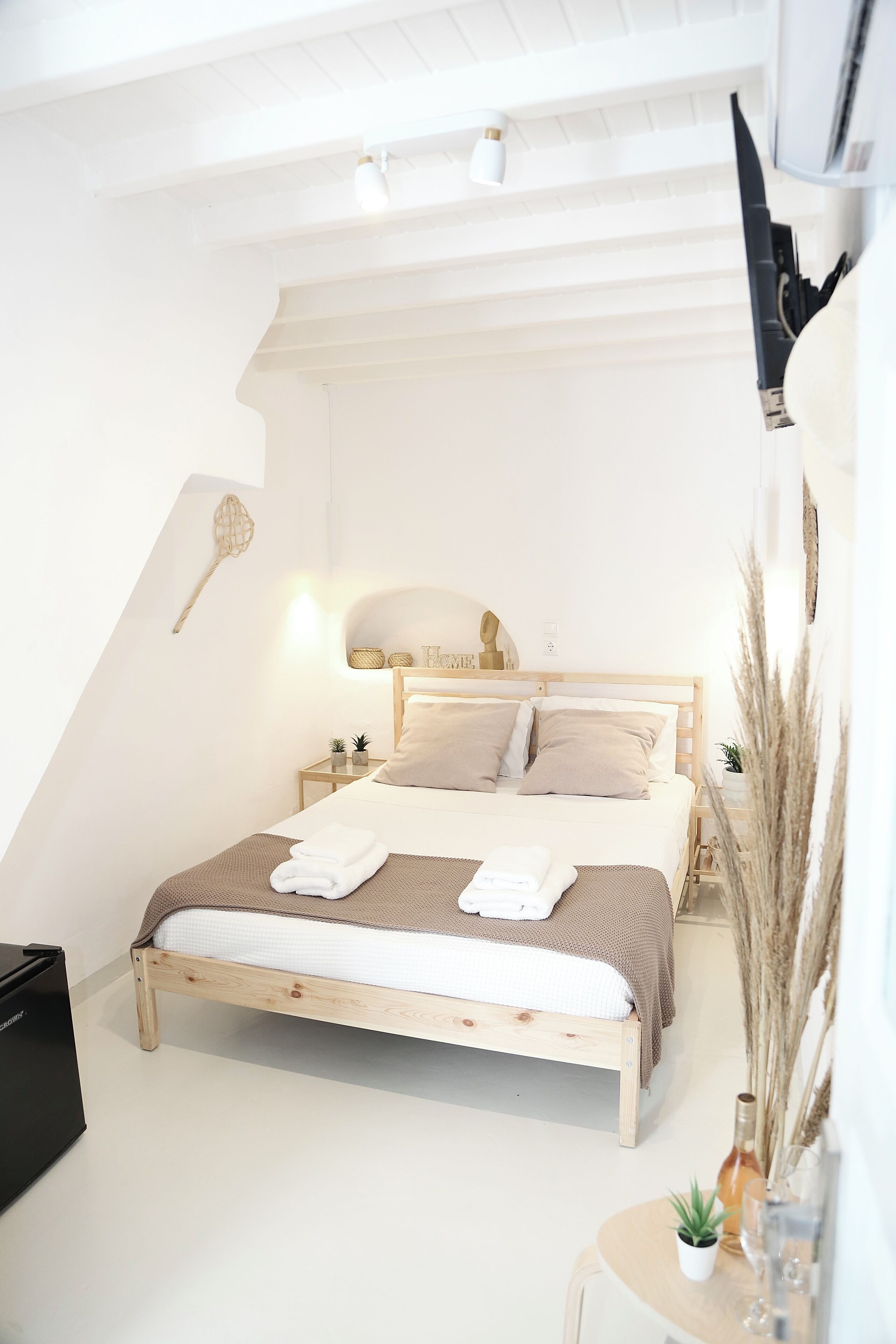 1 dormitorio, tabla de planchar con plancha, wifi gratis y ropa de cama