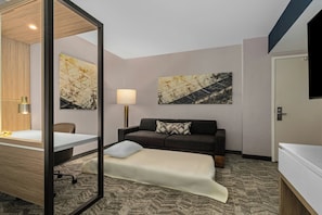 Suite, 1 cama de matrimonio grande con sofá cama | Camas supletorias, wifi gratis, ropa de cama