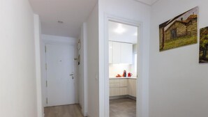 House, 3 Bedrooms | Interior