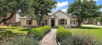 Charming 3-bedroom house in Round Rock with nice neighborhood