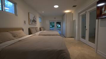 Casa Deluxe, vista giardino | Una cassaforte in camera, Wi-Fi gratuito