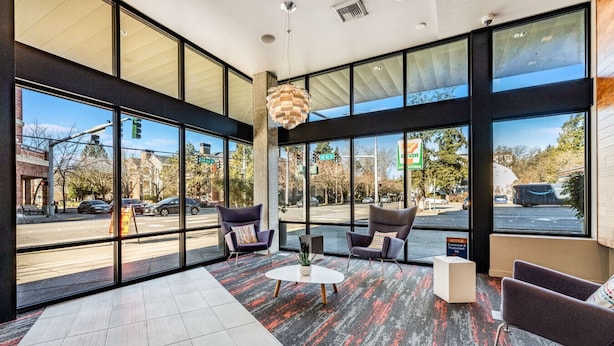 Interior - Spacious Modern 1BR 1BA w/ AC | Downtown Redmond (Redmond)