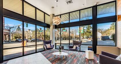 Spacious Modern 1BR 1BA w/ AC | Downtown Redmond