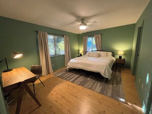 3 Schlafzimmer, Bügeleisen/Bügelbrett, WLAN, Bettwäsche