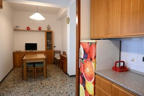Dining - SE151 – Marzocca, comfortable two-room apartment with terrace (Senigallia)