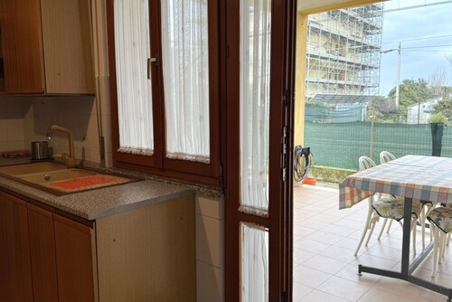 SE151 – Marzocca, comfortable two-room apartment with terrace