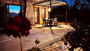 公寓, 1 间卧室, 吸烟房, 阳台 | 室外用餐