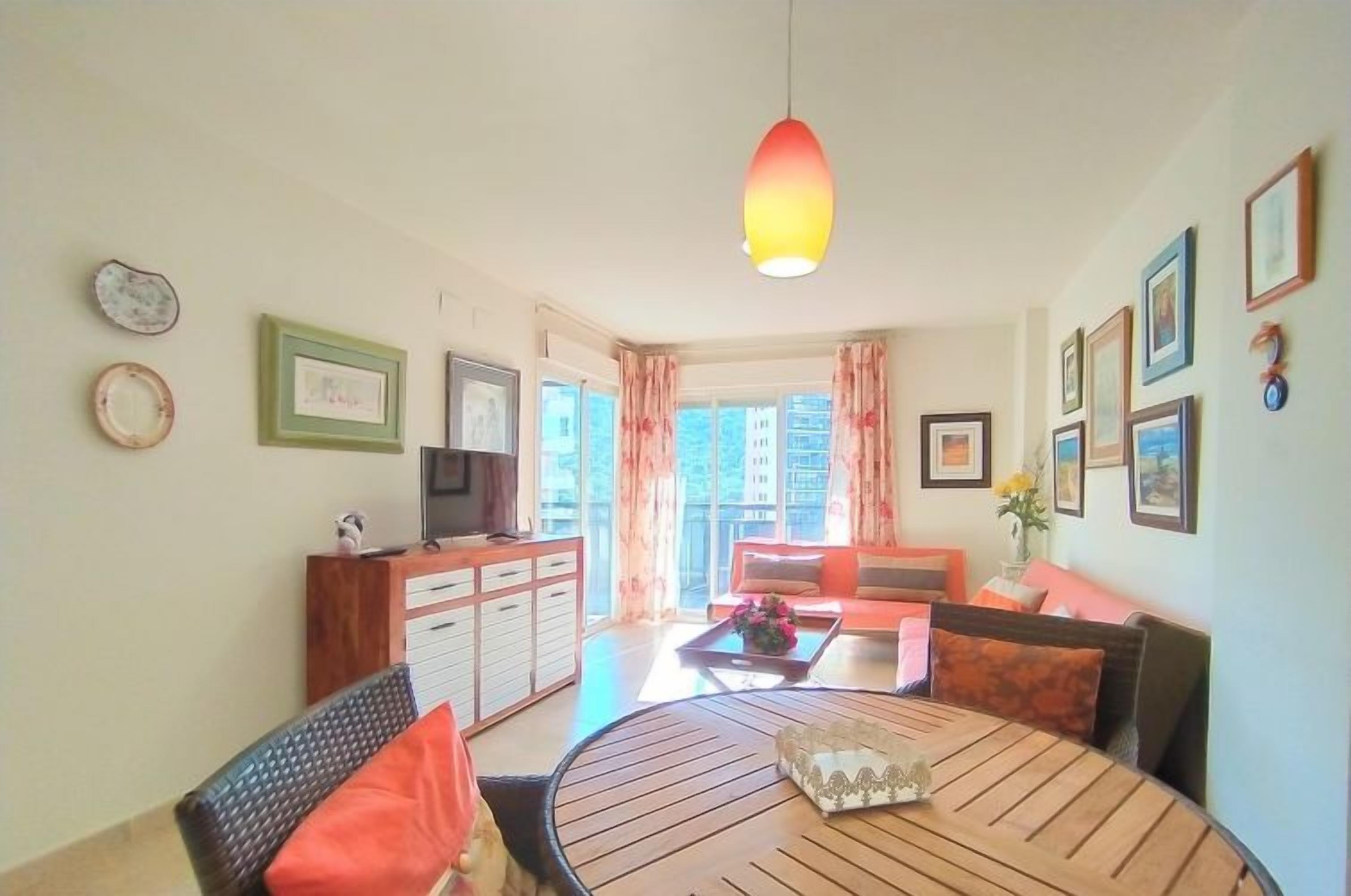 獨棟房屋, 2 間臥室, 露台 | 起居區