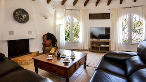 Vila, 6 quartos, terraço | Área de estar