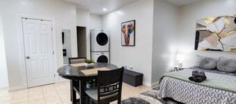 Cozy studio in fantastic Tulare with WiFi access