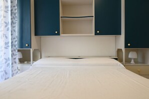 1 habitación y ropa de cama 