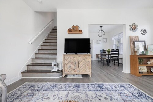 Stay steps to downtown Kingsport