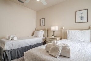 4 Schlafzimmer, Bügeleisen/Bügelbrett, kostenloses WLAN, Bettwäsche
