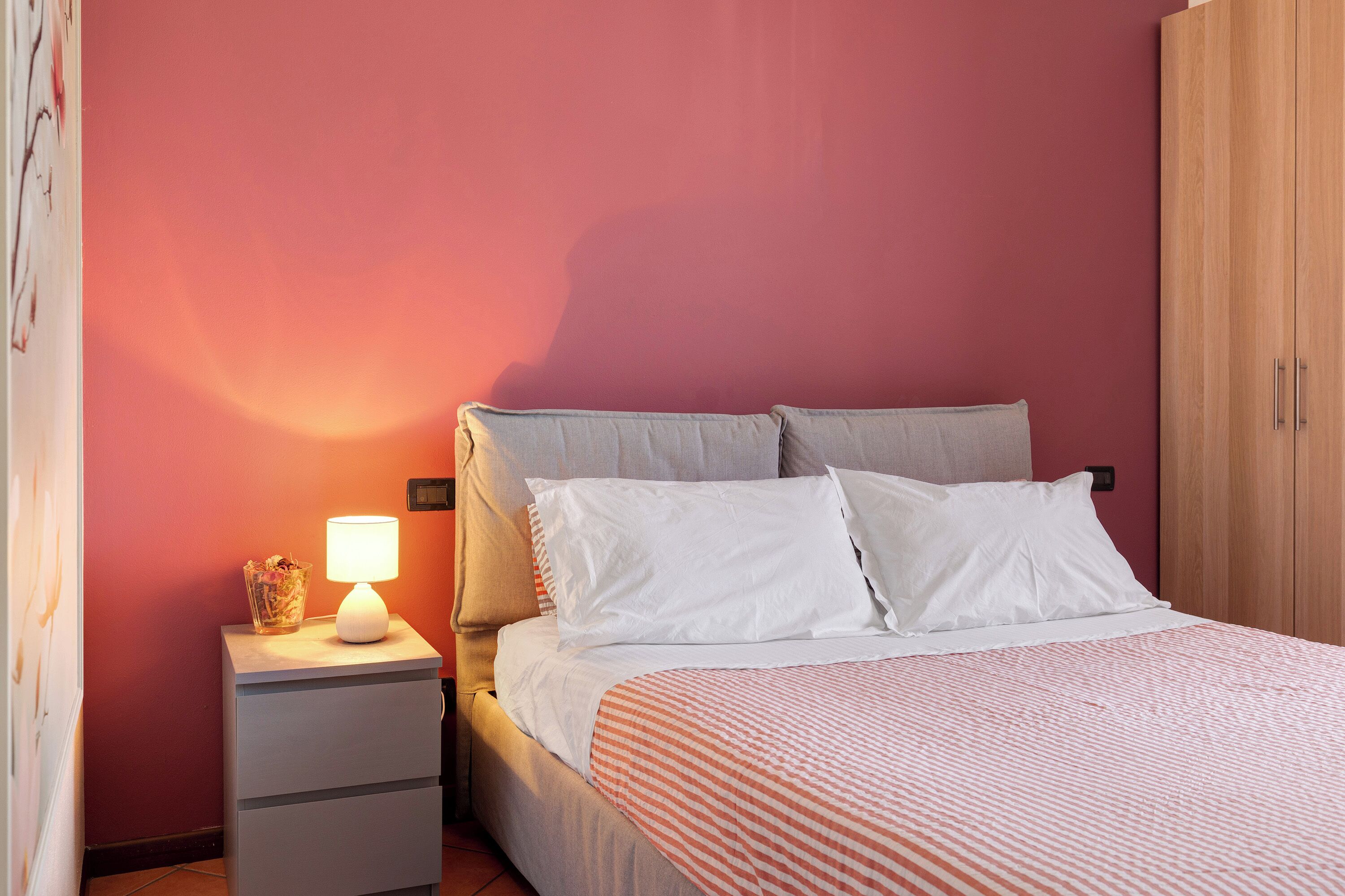 1 camera, ferro/asse da stiro, Wi-Fi gratuito, lenzuola