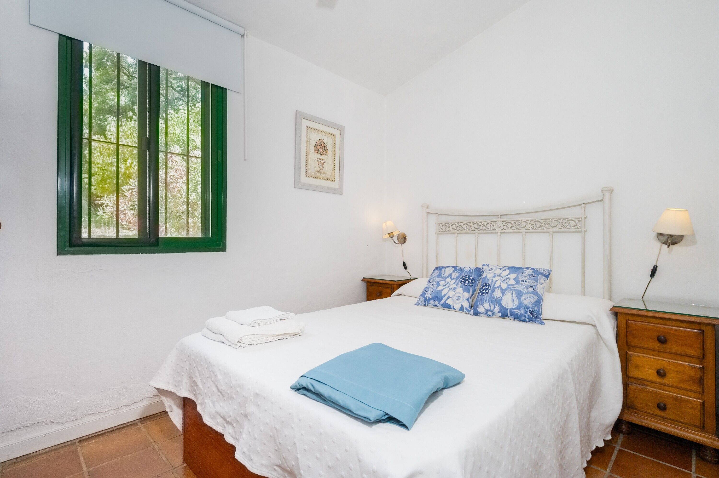 2 間睡房、床單