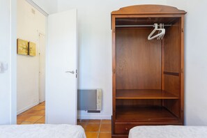 2 habitaciones y ropa de cama