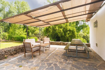 Country House 'Collado' with Mountain View, Wi-Fi and Air Conditioning