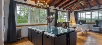 Landelijk huis Collado met bergzicht, Wi-Fi en airconditioning