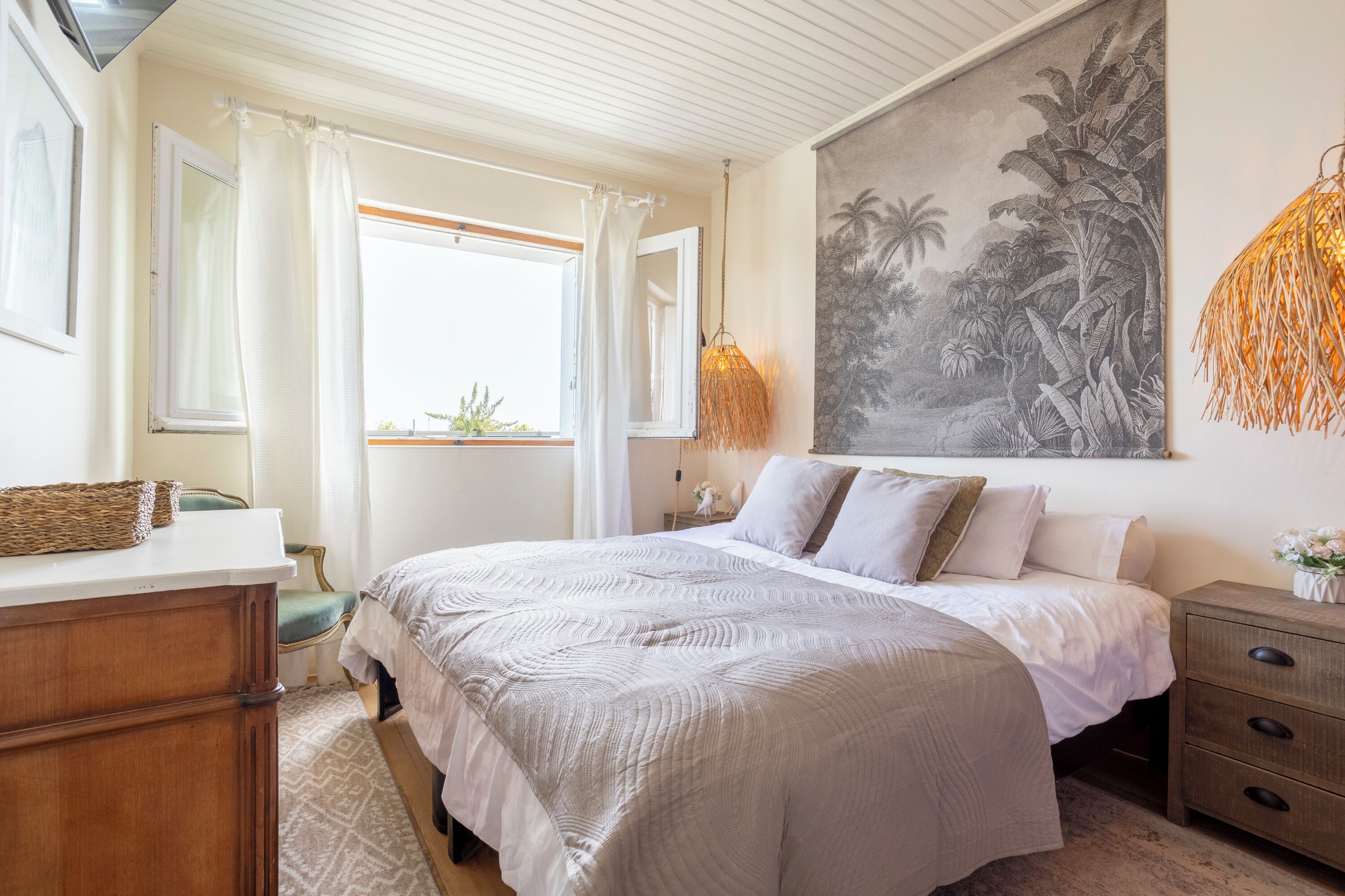 5 chambres, fer et planche à repasser, Wi-Fi gratuit, draps fournis