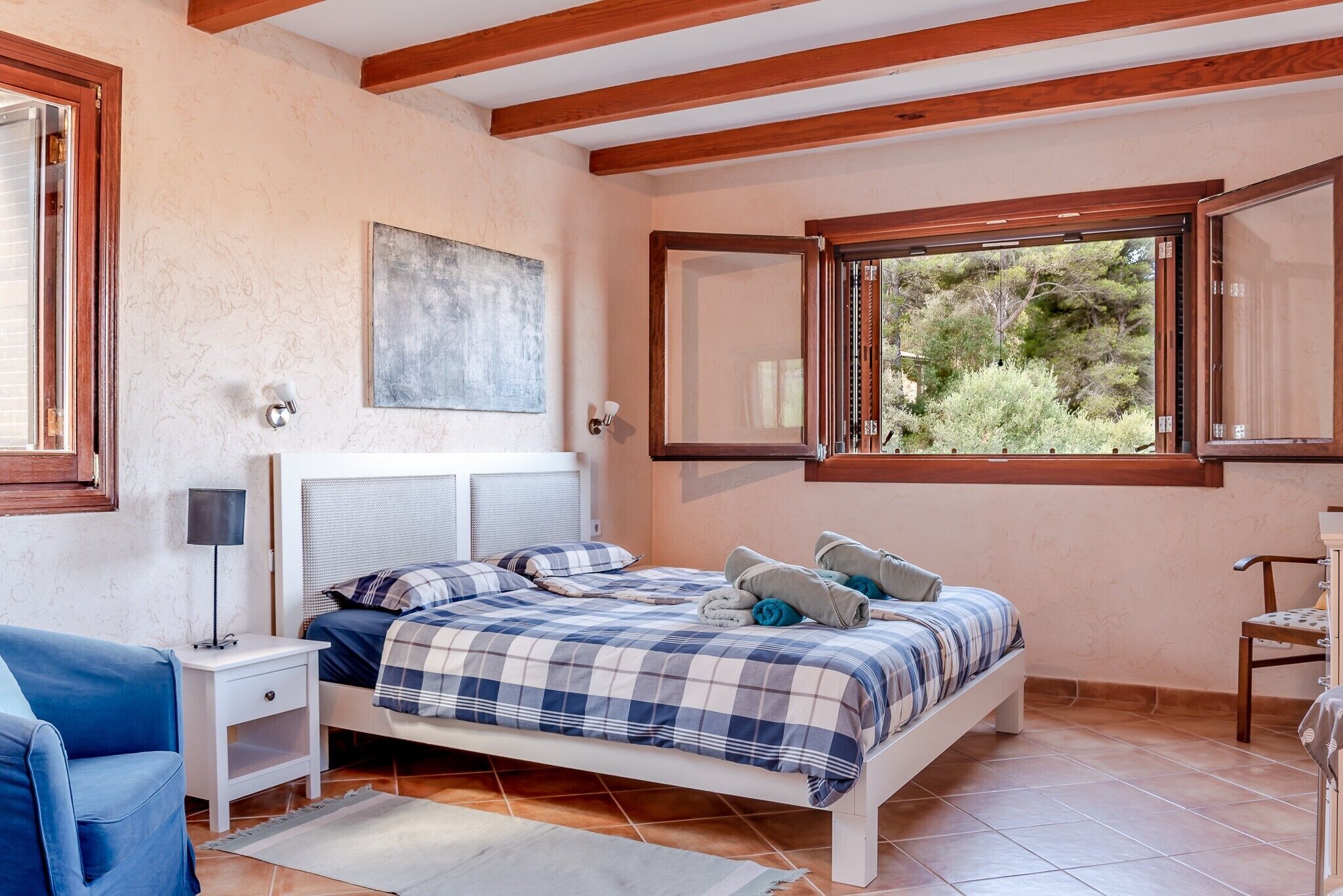 3 chambres, Wi-Fi gratuit, draps fournis