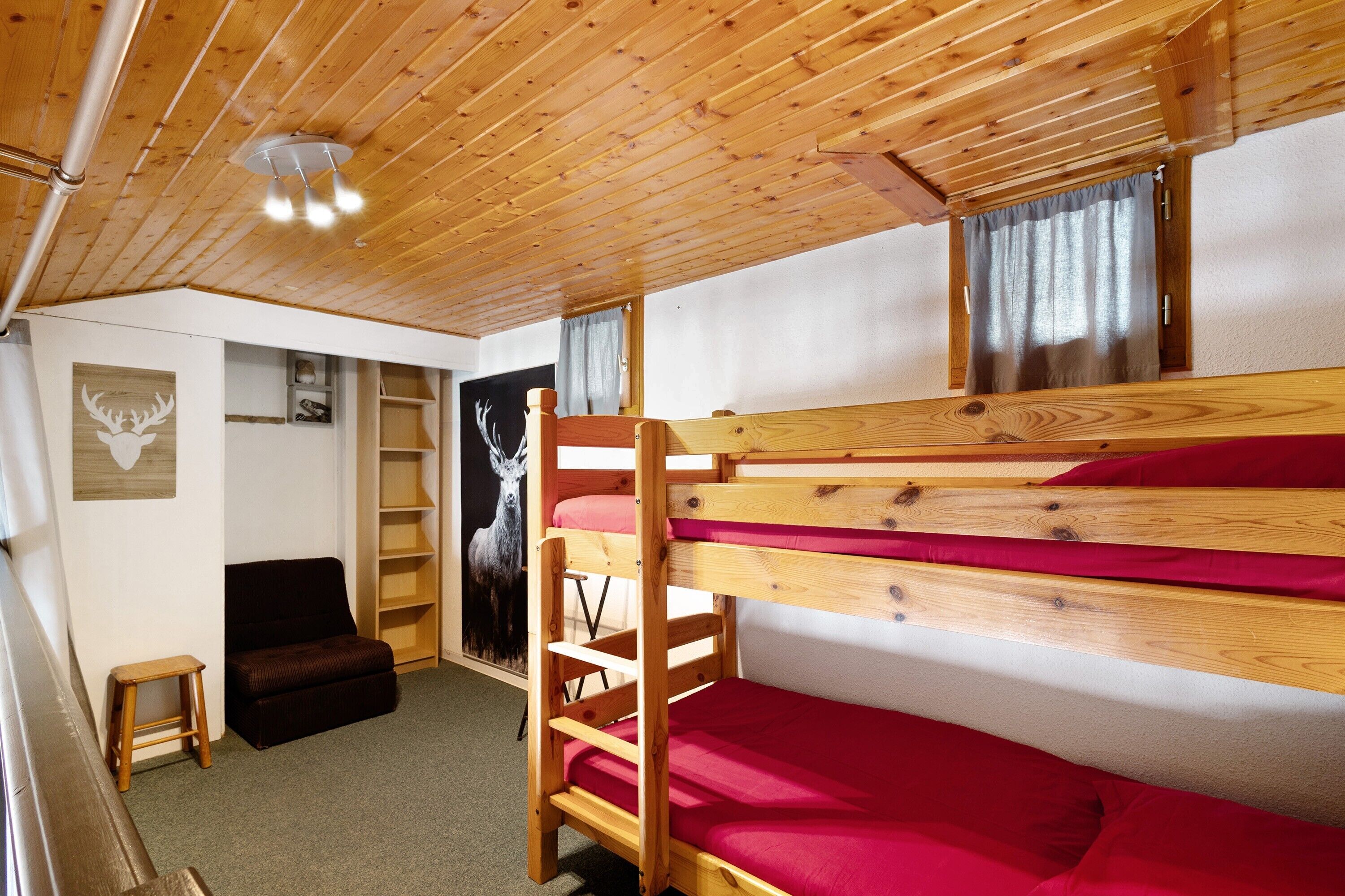 4 bedrooms, free WiFi