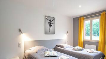 2 habitaciones, tabla de planchar con plancha y wifi gratis