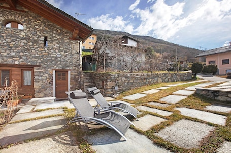 Terrace/patio. Apartment 'Mini House' with Mountain View, Private Terrace and Private Garden