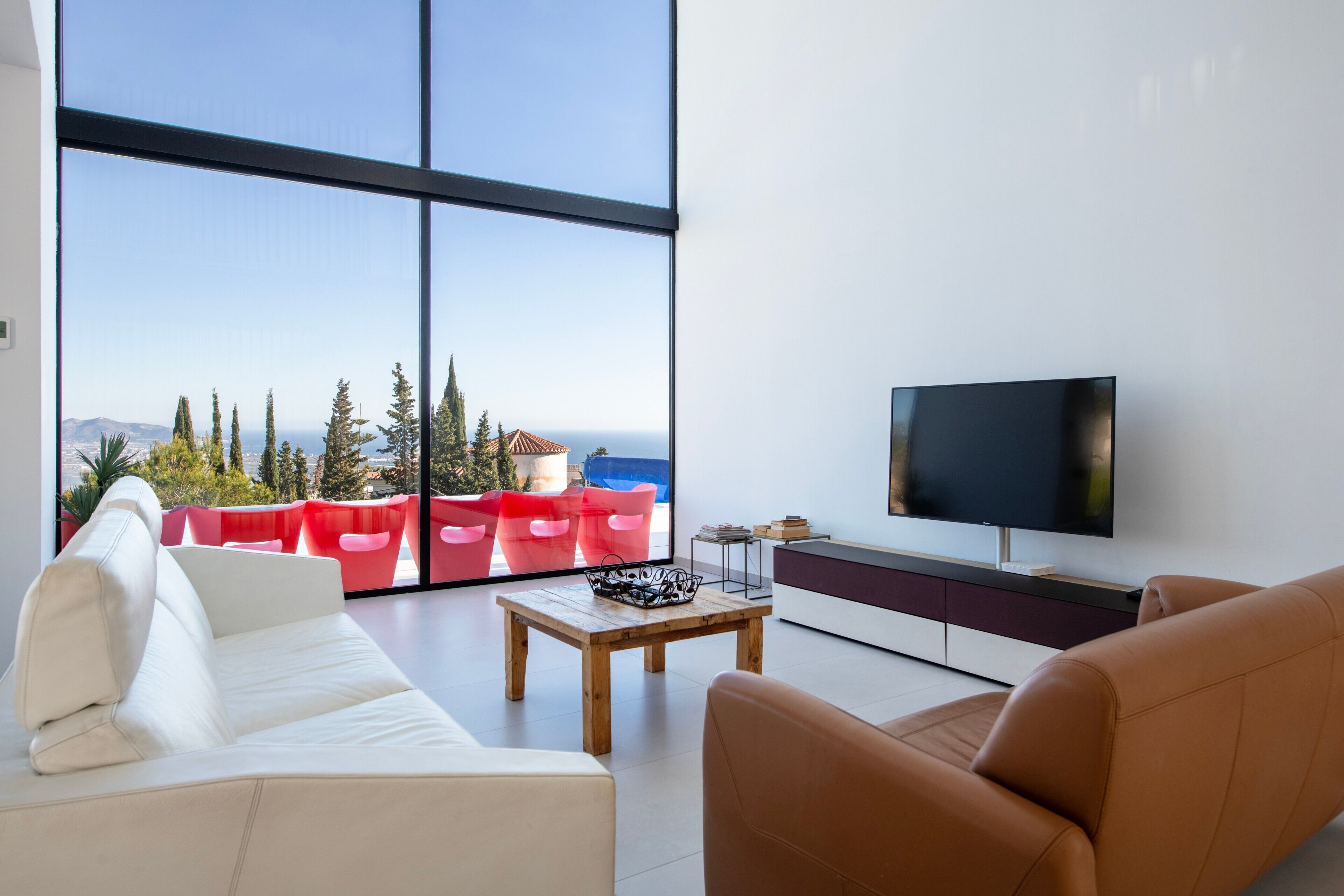 TV, video games, DVD player, table tennis