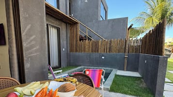 Villa | Udendørs spisemuligheder