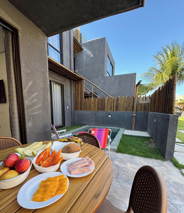 Villa | Speisen im Freien