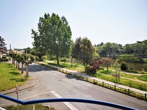 Third-party on-site parking