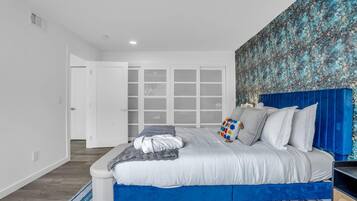 4 bedrooms, iron/ironing board, travel crib, WiFi