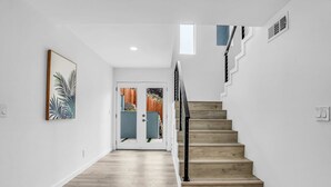 Interior - New Themed Coastal 4Bed w/ Pool/Arcades/Foosball (Montara)