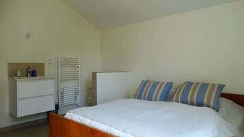 3 bedrooms, free WiFi