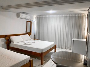 Laptop workspace, free WiFi, bed sheets