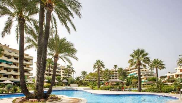 Pool - Global Playa Grande - By Global Rental Holidays 8762 (Denia)