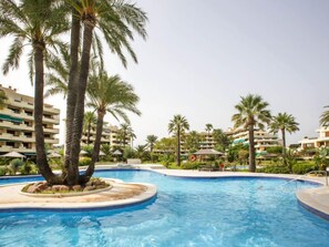 Pool - Global Playa Grande - By Global Rental Holidays 8762 (Denia)